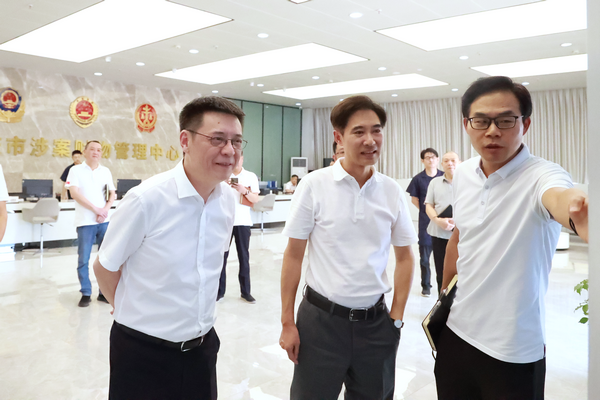 劉昱總經(jīng)理照片.png
